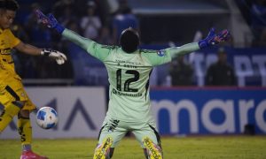 ¡Ortiz el Héroe! Emelec Gana en Penales 2-0 a Guayaquil City