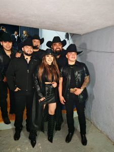 Noche de carcajadas y música en el Palenque de la Fenapo con José Luis Zagar, G…